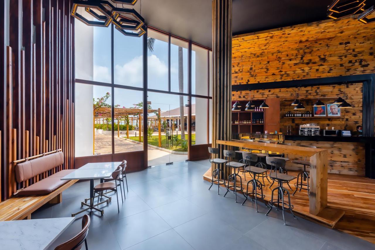 Giraffe Beach Hotel Dar es Salaam Exterior photo