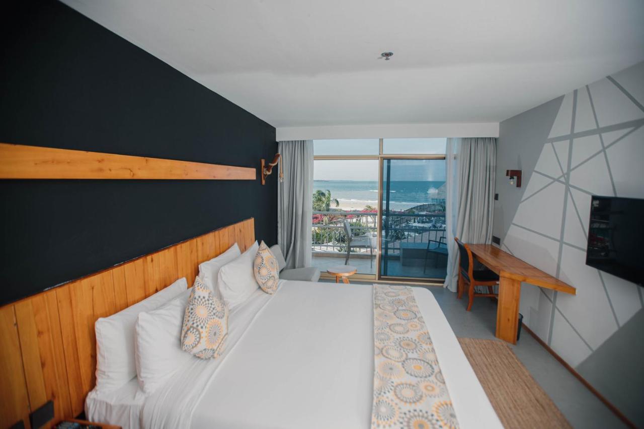 Giraffe Beach Hotel Dar es Salaam Exterior photo