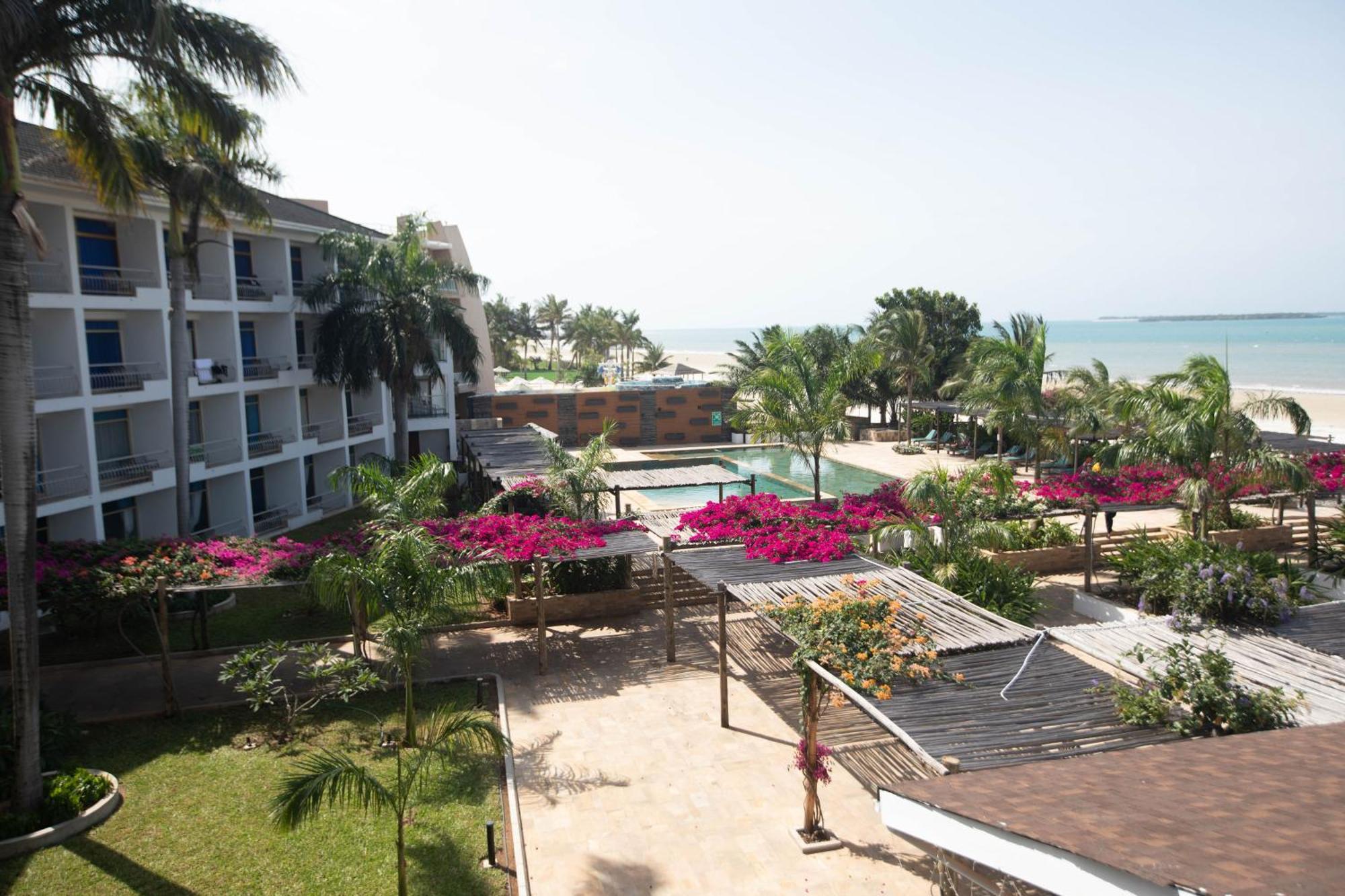 Giraffe Beach Hotel Dar es Salaam Exterior photo